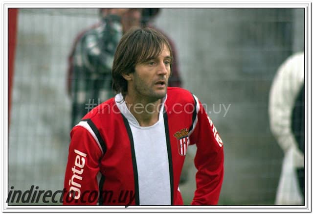 Richard Pérez con la camiseta de Atlético Fernandino.