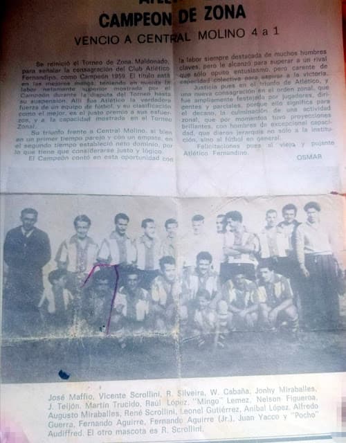 Plantel campeón de Atlético Fernandino en 1958.