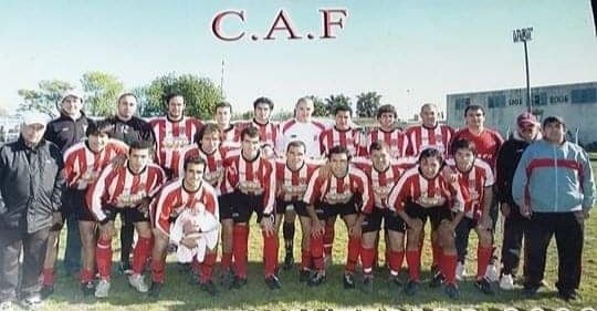 Plantel de Atlético Fernandino en 2008, el año del título del Interior.