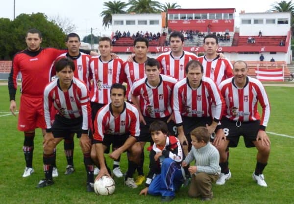Plantel de Atlético Fernandino en 2010.